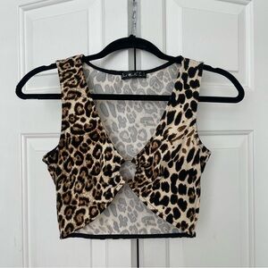 Leopard Print Sleeveless Crop Top